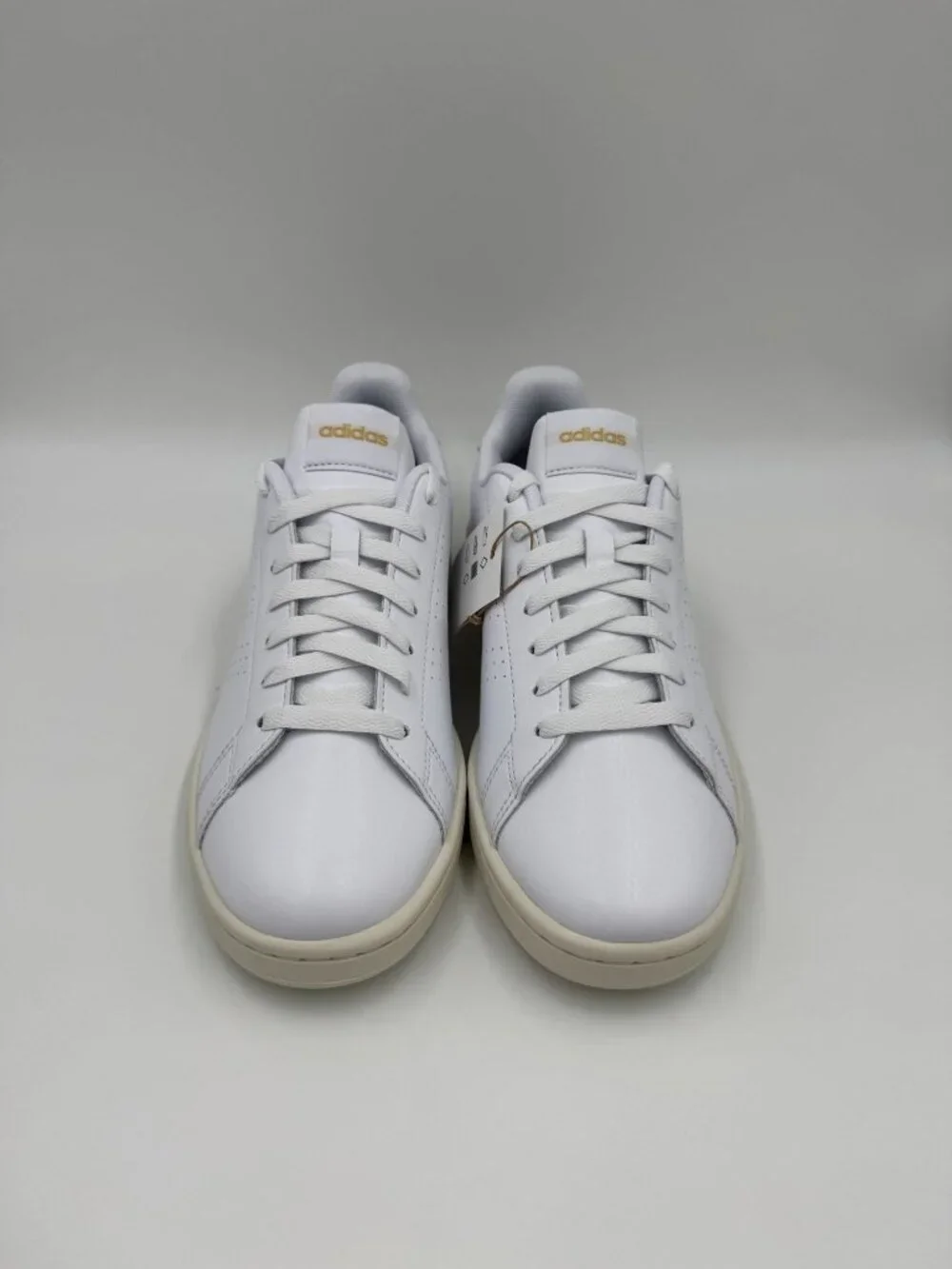 adidas Advantage White Women's Shoes - Picture 3 of 8